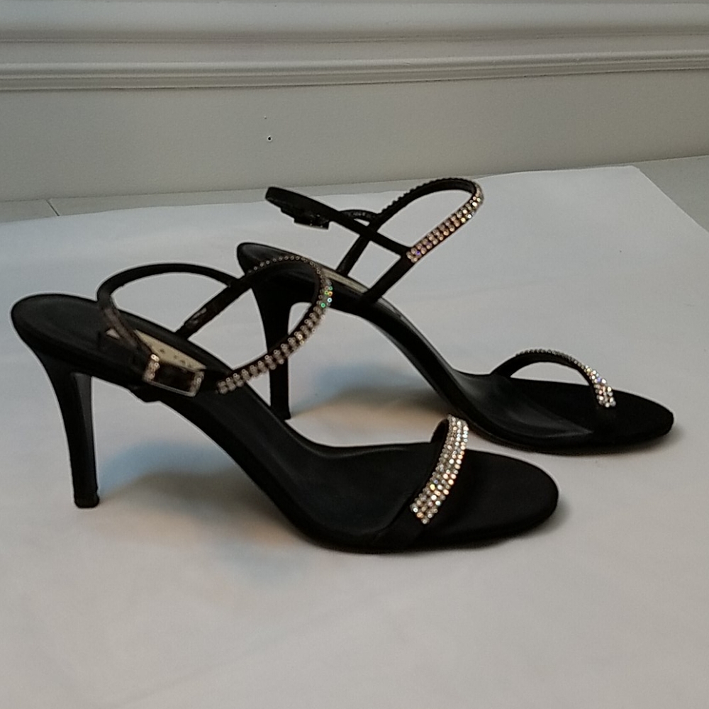 Lord & Taylor strappy heels shoes